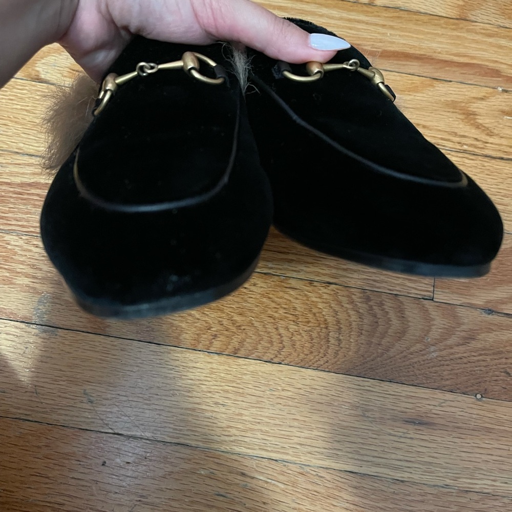 Women Gucci soft velvet mules - Picture 4 of 9